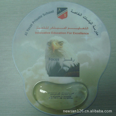 心形入油液體鼠標(biāo)墊 創(chuàng)意與舒適的完美融合，中晨電子禮品廠家直銷